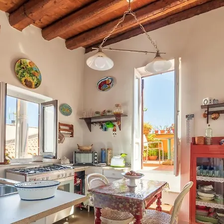 A Casa Dell' Artista 公寓 *